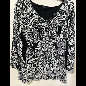 Layered Black and White Top -XL